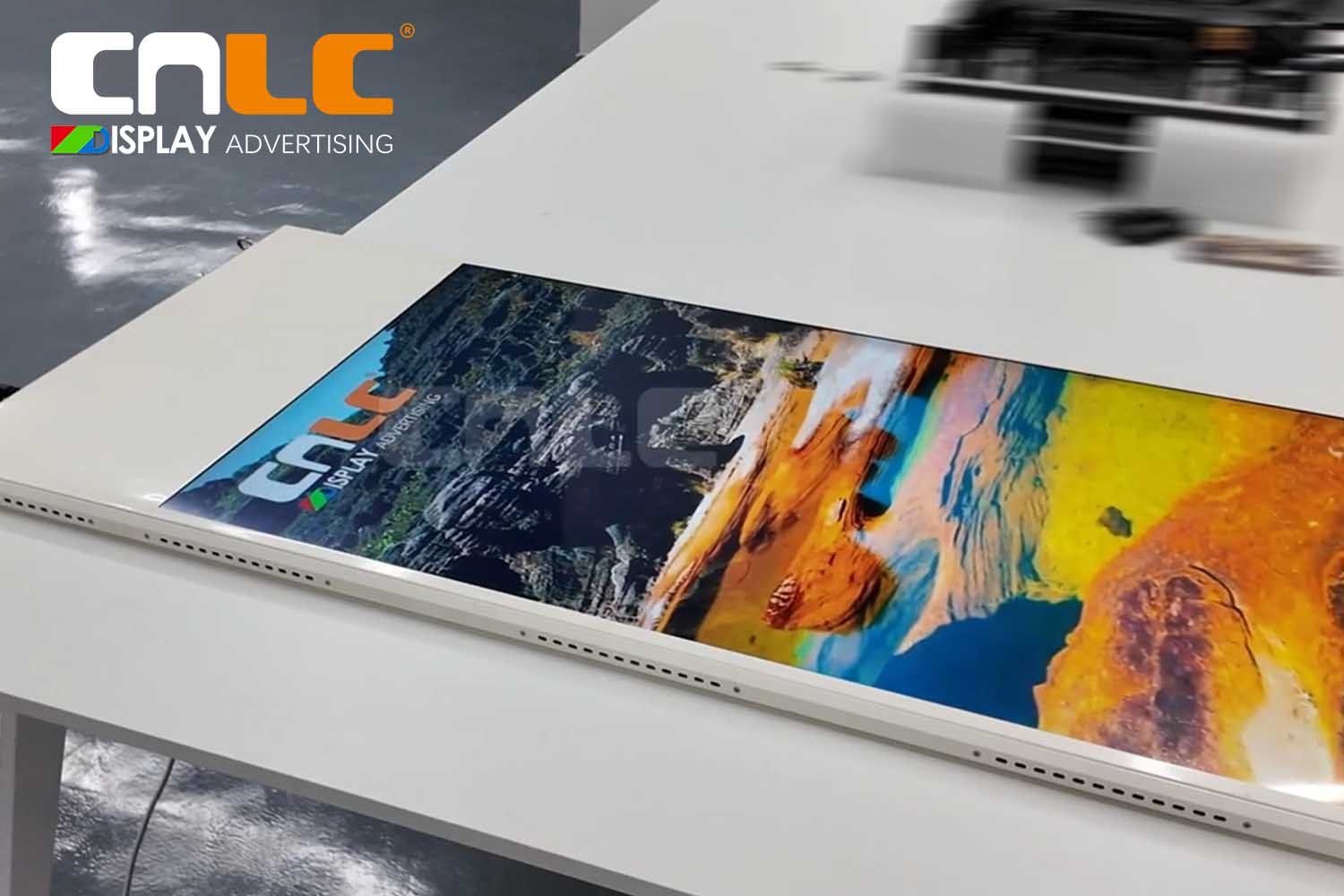 Pantalla de señalización digital LCD de ventana de 49 pulgadas, de doble cara y alto brillo, para publicidad en tiendas y comercios.