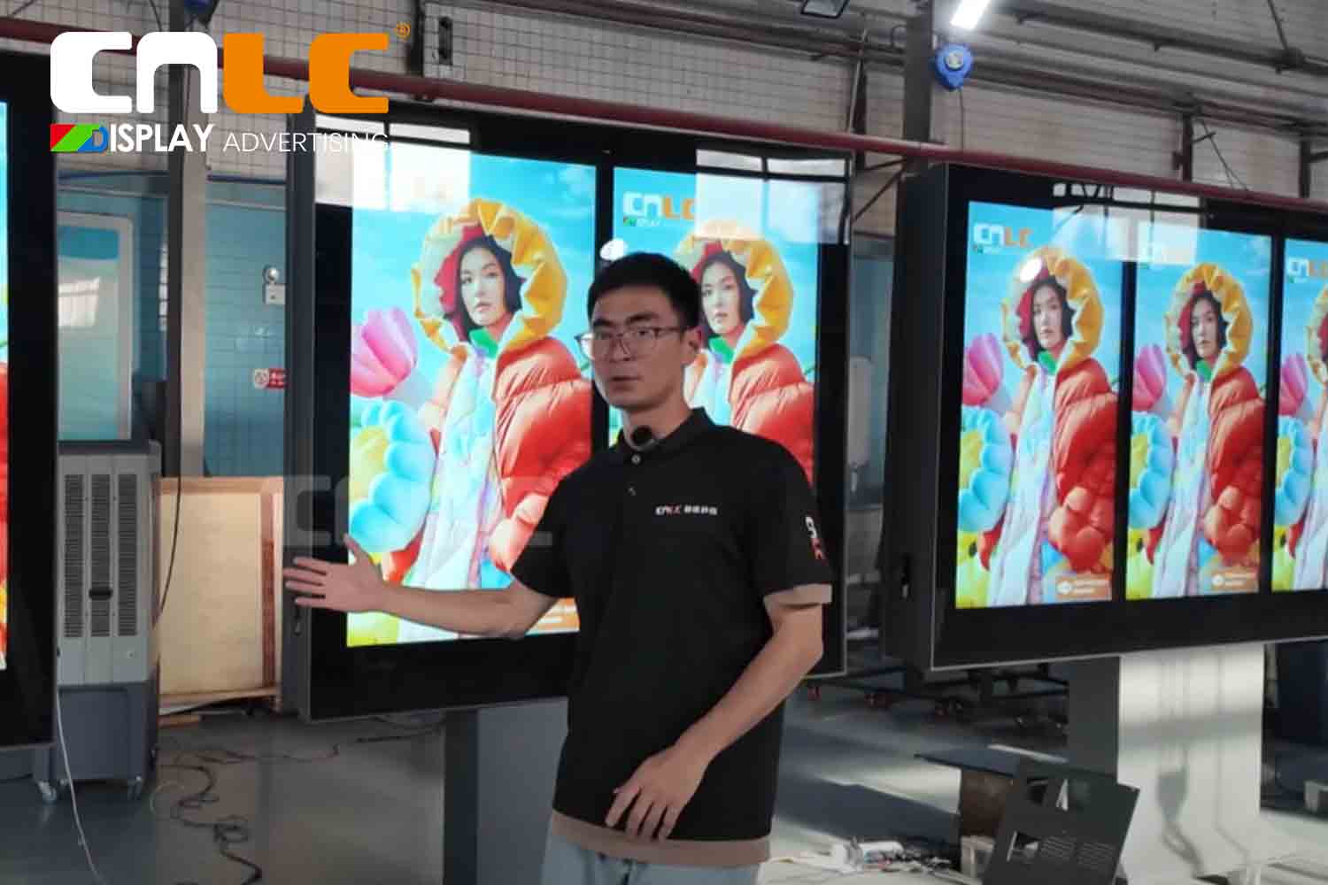 Descubra la solidez de fabricación de CNLC | Recorrido por la producción de señalización digital y pantallas LED para exteriores