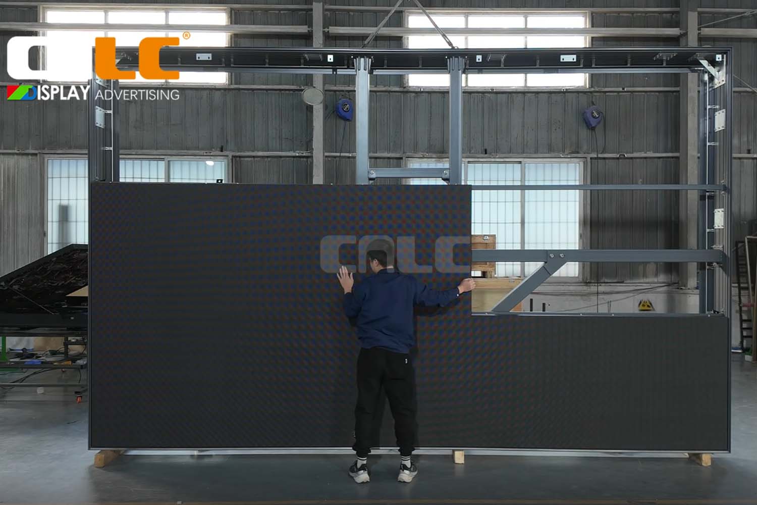 Cómo instalar una valla publicitaria LED exterior | Sistema de marco modular