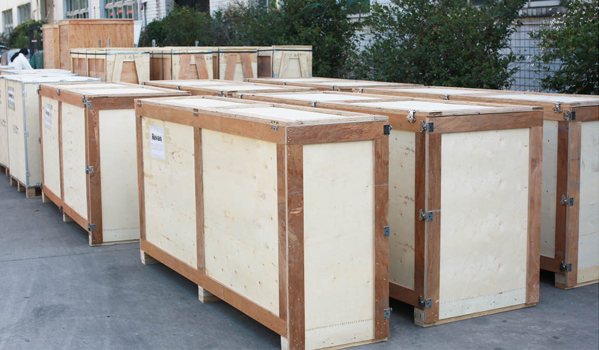 Industrial packaging process for outdoor digital signage before international shipping